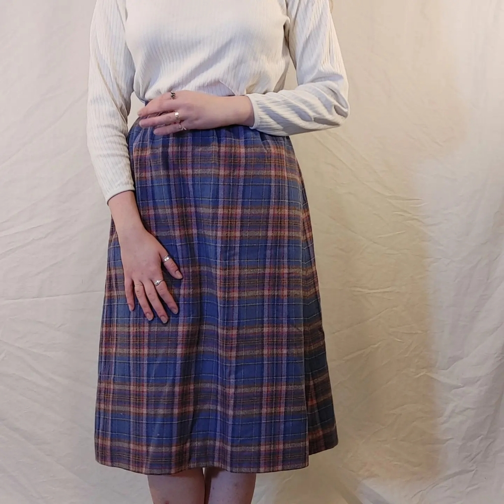 pendleton • wool plaid skirt